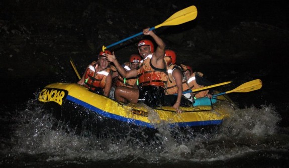 RAFTING NOTURNO